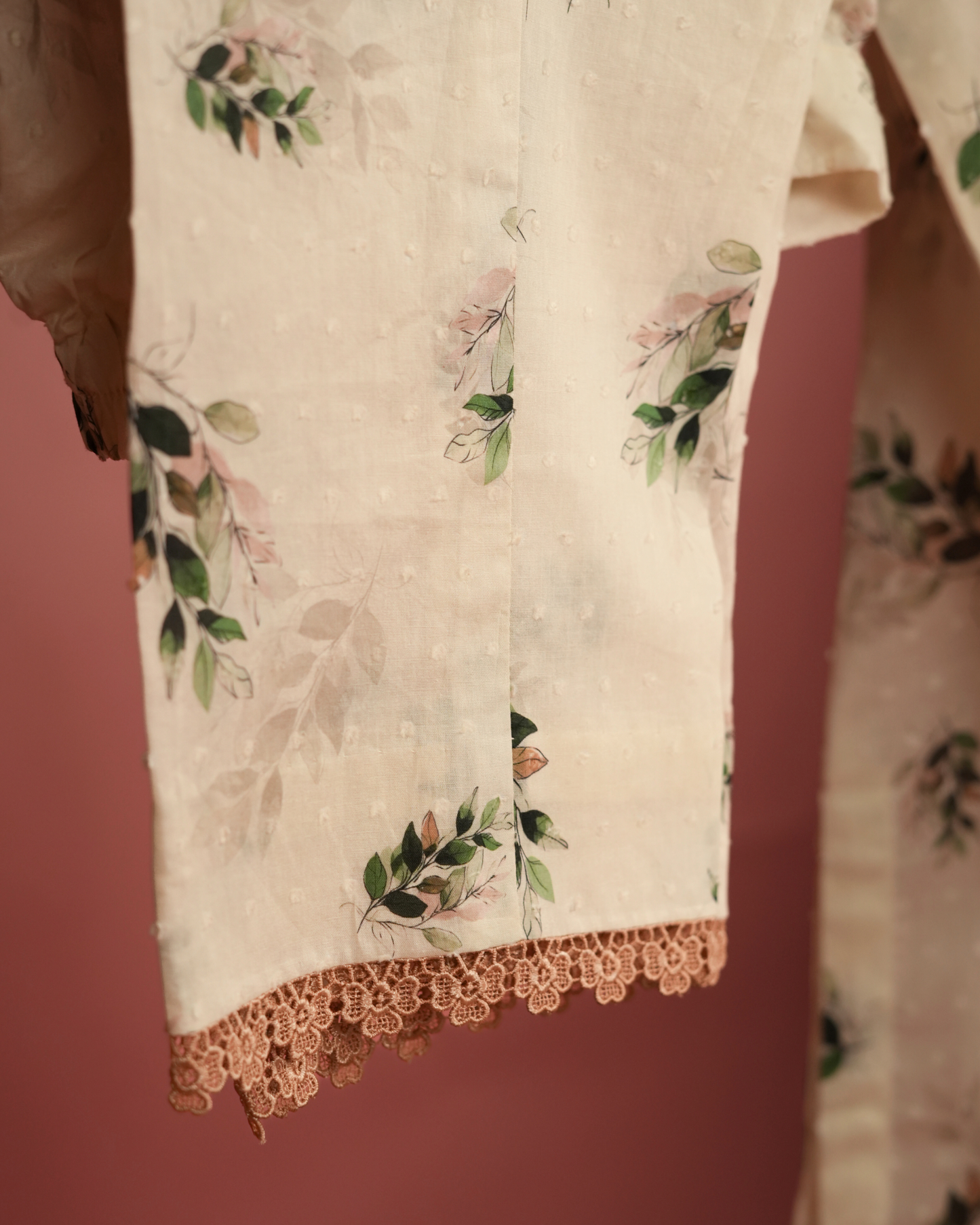Anemones – White Lawn Co-ord with Green Motifs